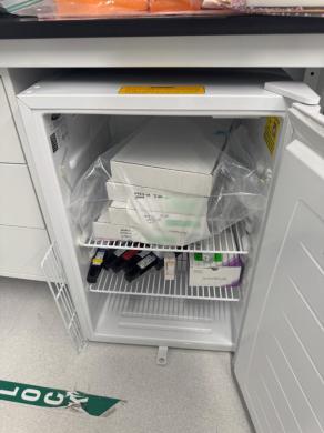 Norlake PR041WWW/0 Undercounter Laboratory Refrigerator with R600a Refrigerant-cover