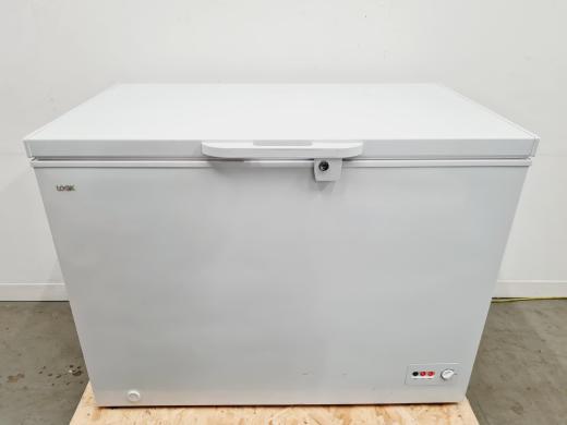 Logik L300CFW14 Laboratory Chest Freezer for Biomedical Sample Storage-cover