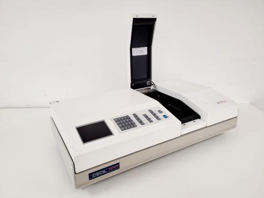 Cecil Model CE 9200 Spectrometer Lab-cover