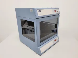 QP - Stuart SI500 Orbital Laboratory Incubator Lab