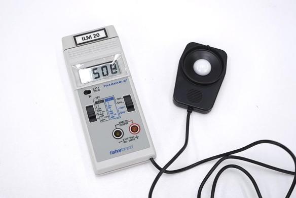 Fisherbrand Traceable Dual-Range Light Meter FC/Lux 06-662-63, 0–50,000 Lux-cover