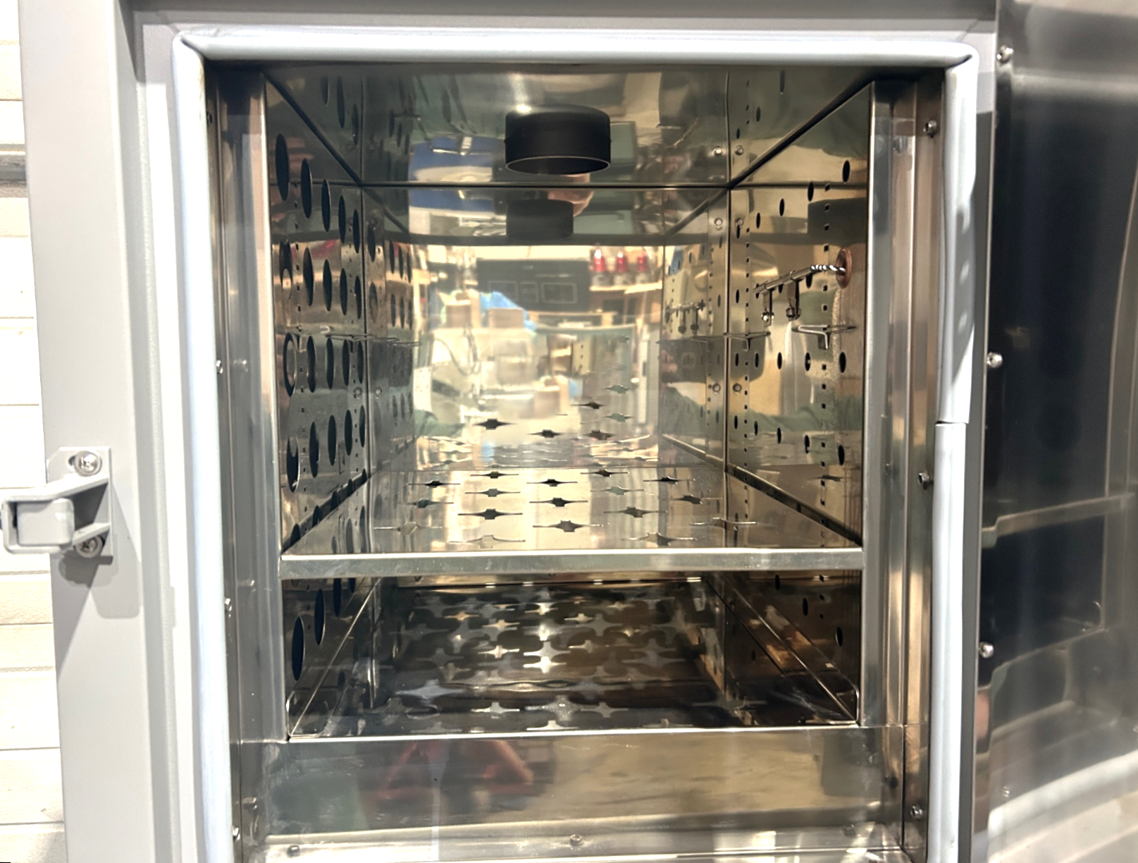 VWR Shel-Lab 1330FM Forced-Air Digital Laboratory Oven 1.6 Cu Ft Capacity