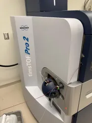 Bruker timsTOF Pro 2 Trapped Ion Mobility Mass Spectrometer with Elute UHPLC System, 7 of 15