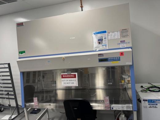 Thermo Scientific 1300 Series A2 6-Foot Class II Type A2 Biosafety Cabinet-cover