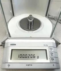 Mettler Toledo AG204 Analytical Balance with 210g Capacity and 0.0001g Readability, 2 of 6