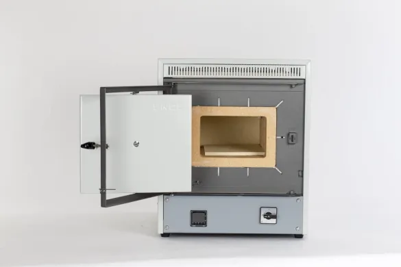 Snol 7.2 LSC01 Ceramic Chamber Furnace with Digital PID Control