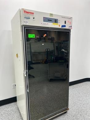 Thermo Reach-In CO2 Incubator-cover