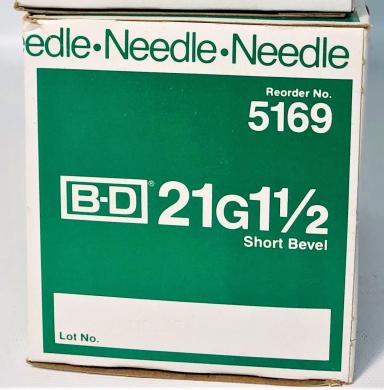 B-D 305169 PrecisionGlide Hypodermic Needles 21G x 1-1/2"-cover