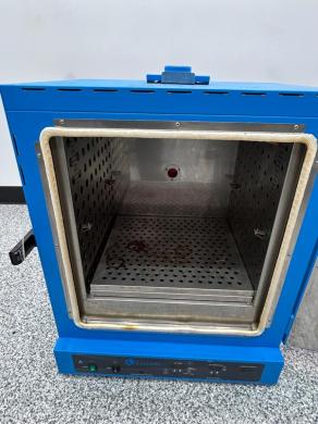 Cascade Sciences CDO-5 Benchtop Dry & Decarb Oven with Digital Controls-cover