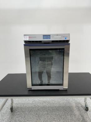 Thermo Scientific TSX Series Undercounter Laboratory Refrigerator-cover