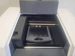 Agilent AriaDx Real-Time PCR Instrument Thermal Cycler K8930AA with 8-Dye Detection, 4 of 8