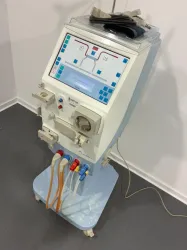 Gambro AK-96 Dialysis Machine with Integrated Blood Pump and Dialysate System, 3 of 3