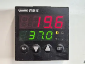 LEEC P3 Precision Incubator, 7 of 7