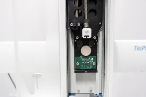 Thermo Fisher Trace GC Ultra with Triplus Autosampler and H₂ Sensor plus 32L Cryogenic Liquid Nitrogen Dewar, 13 of 15
