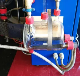 Custom Fractional Terpene Distillation Apparatus with 1000 mL Round-Bottom Flask and Automated Heating Controls, 2 of 12