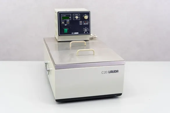 Lauda CS20 Circulating Water Bath with Thermostat