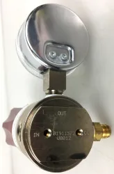 Praxair ProStar Platinum PRS300430 High-Purity Gas Regulator, 3 of 3