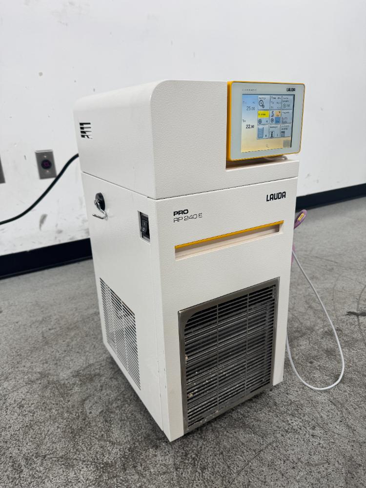 Lauda PRO RP 240E Laboratory Recirculating Chiller with Precise Temperature Control