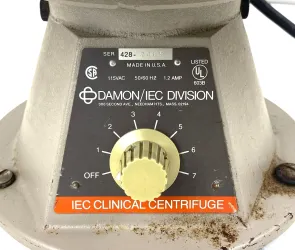 IEC Clinical CL Bench-model Centrifuge with 213 Swing-out Rotor and Accessories (4 x 15mL), 4 of 8