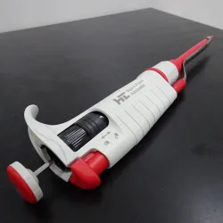 Nippon Genetics HT4052-D DISCOVERY Comfort 10 µL Pipette, 3 of 4