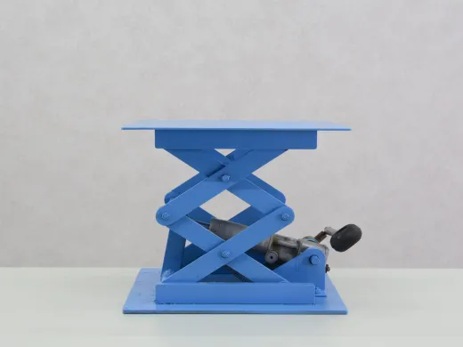 Juchheim Laboratory Lifting Table with Foot Pedal Control