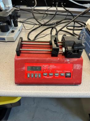 New Era Syringe Pump Model 1000 for Precise Fluid Control in Laboratory Research-cover