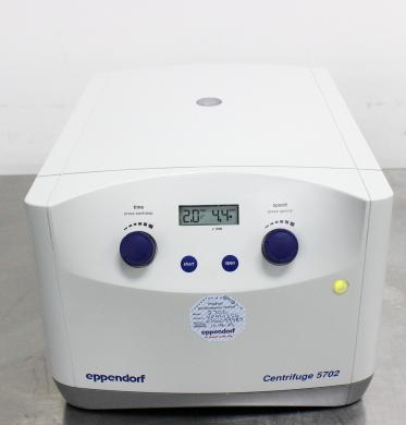 Eppendorf 5702 Benchtop Centrifuge with A-4-38 Rotor, 4,400 RPM, Compact and Quiet Design-cover