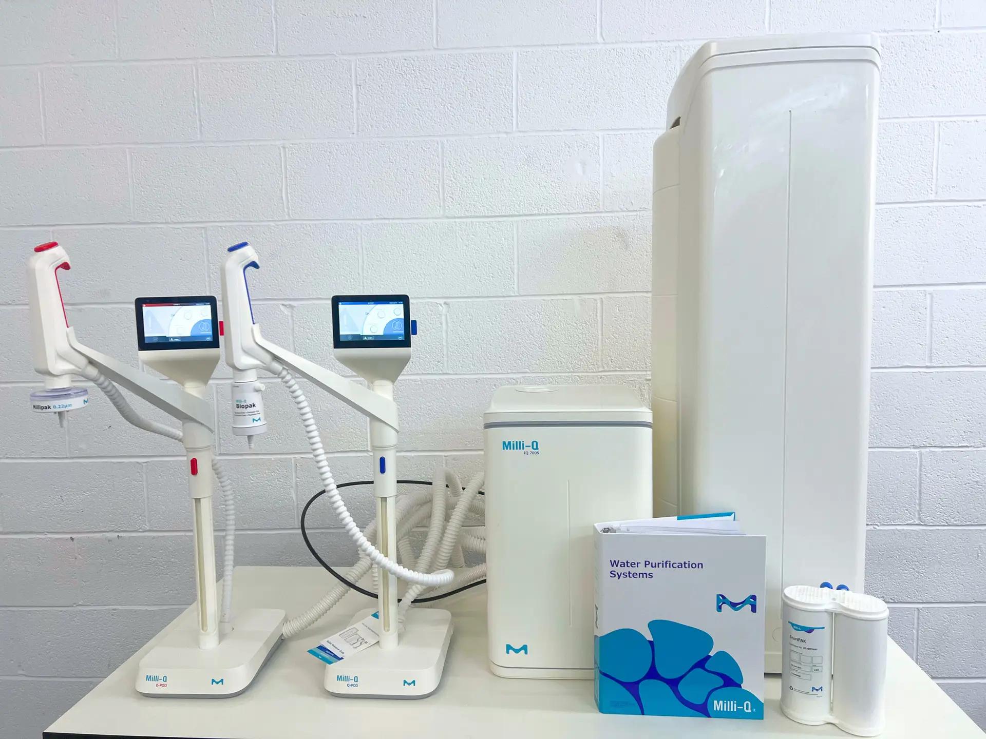 Milli-Q IQ 7005 Laboratory Water Purification System with 100 L Storage and UV Sterilization