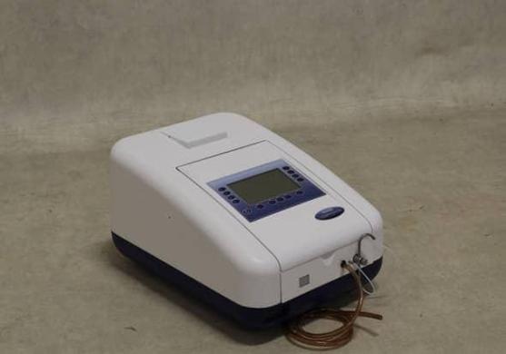 JENWAY 7310 VIS Spectrophotometer with internal sipper pump-cover