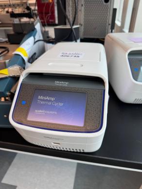 Applied Biosystems MiniAmp Thermal Cycler for DNA Amplification-cover