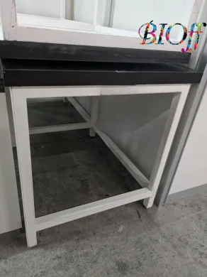 9485 Used Laboratory Bench 180 × 75 × 79.5 cm