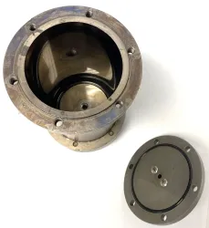 Autoclave Engineers 1000mL Bolted High-Pressure Reactor Vessel, 5 of 8