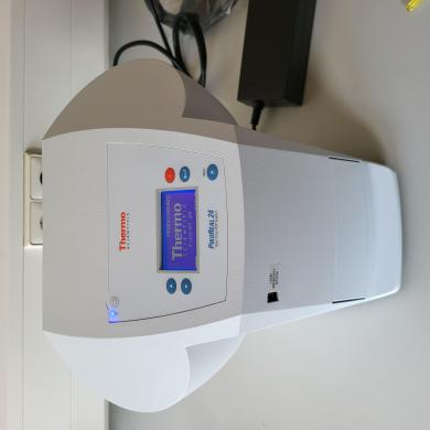 Thermo Scientific PikoReal qPCR System, 24-Well Block, 2011