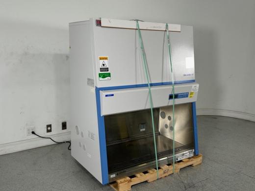 Thermo Scientific 1300 Series A2 4' Class II Biosafety Cabinet-cover