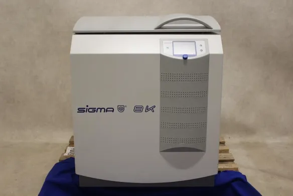 Sigma 8K Refrigerated Centrifuge for Clinical and Research Use