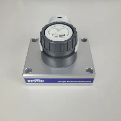 Restek SGT Single Position Baseplate with Superclean Gas Filter Kit for GC and MS