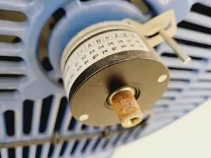 Centrifugal Fume Extraction Fan for Labs, 9 of 26