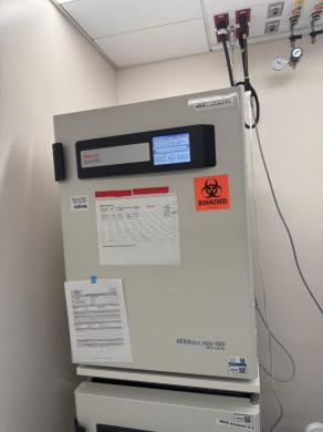 Thermo HERAcell vios 160i Double Stack CO2 Incubator-cover