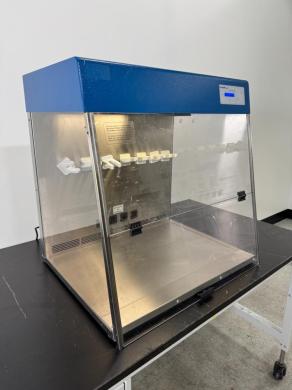 VWR 3' PCR Workstation-cover