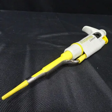 Japan Genetics 4053-D DISCOVERY Comfort Adjustable Micropipette 2-20 µL