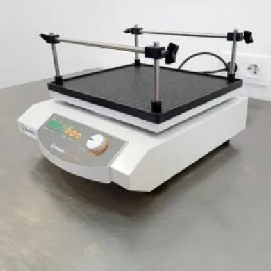 Heidolph Unimax 1010 DT Orbital Shaker with Digital Display and Timer