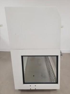 LabCaire TC 1200 Class II Safety Cabinet Lab-cover