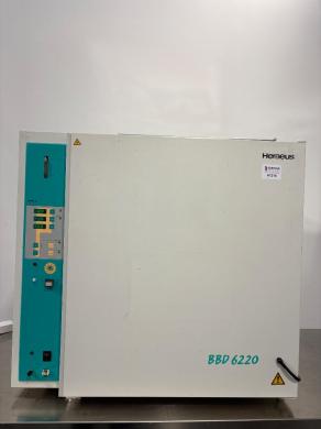 Heraeus BBD 6220 CO₂ Laboratory Incubator with Temperature and Gas Control-cover