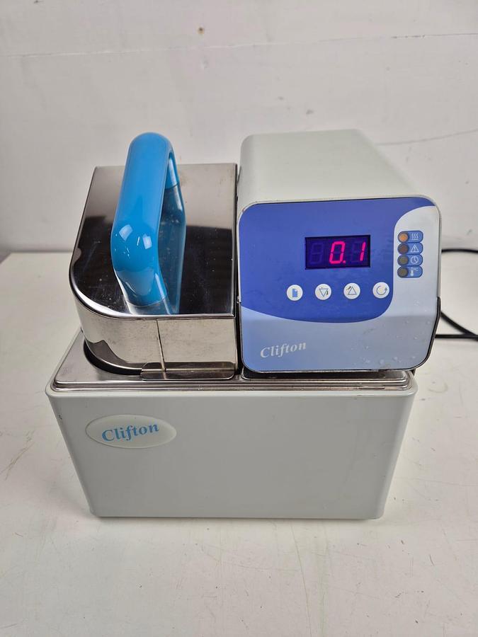 Clifton NE4-8P Digital Circulating Laboratory Water Bath with PID Temperature Control