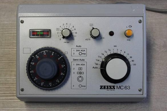 Carl Zeiss MC 63 Camera Controller-cover