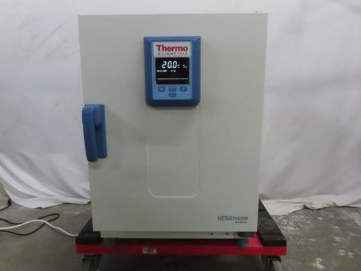 Thermo Scientific Heratherm IMH60 Standalone Laboratory Incubator 36x36x42 in-cover
