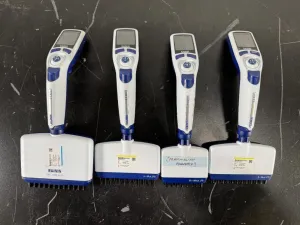 Rainin E4 XLS Digital Multichannel Pipette Set (4 Units) for Precise Liquid Handling, 3 of 4