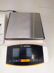 Sartorius Cubis MCE10202S-2S00-0 Analytical Balance with Tare Printer and Modular Weighing System, 4 of 7