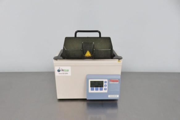 Thermo Scientific Precision TSGP05 Microprocessor-Controlled Benchtop Laboratory Water Bath 5L-cover