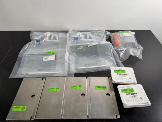 Laboratory Consumables Storage Container with Heavy-Duty Plastic Lidded Construction-cover